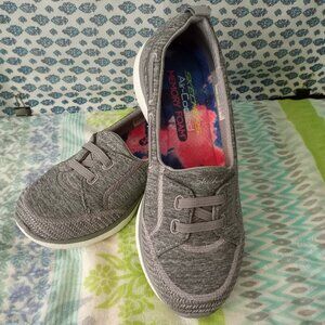 🏵️ Skechers Air-Cooled Memory Foam Gray Slip In Deck Shoes Size 6.5